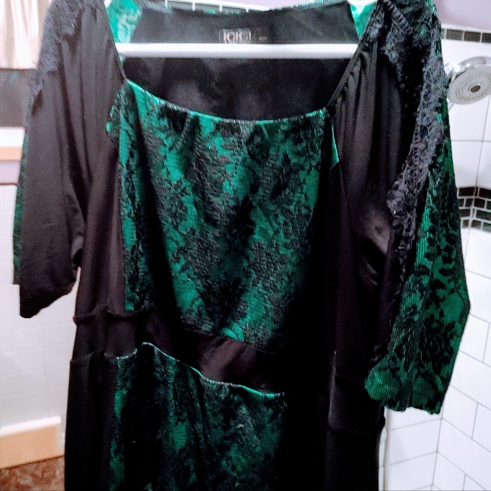 Igigi by Yuliya Raquel top size 22/24